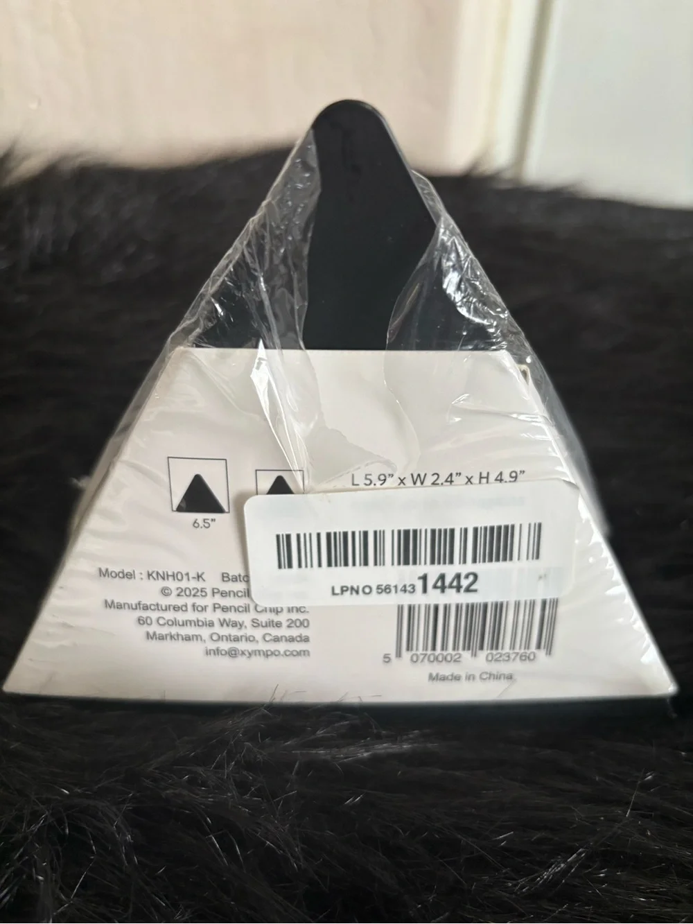 NIB XYMPO Black Adjustable Triangle Napkin Holder, holds 50